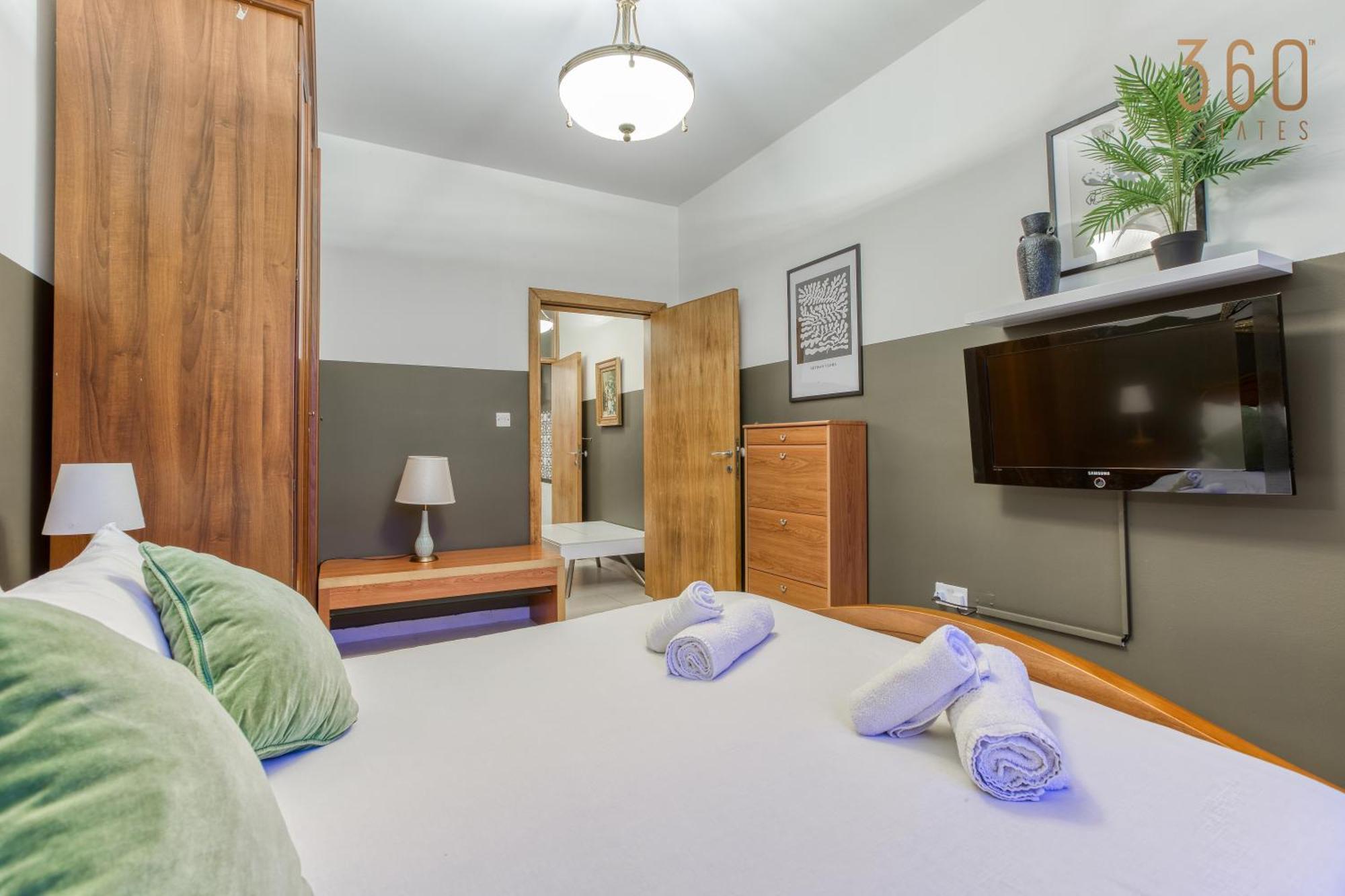 A Comfortable Apartment In The Heart Of Paceville Bt 360 Estates Saint Julian's 외부 사진